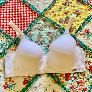 IZOD Women's White Bra